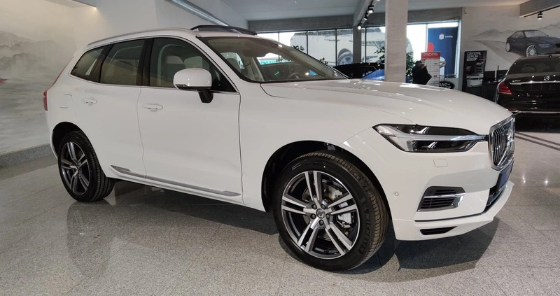 Volvo XC 60 cena 246600 przebieg: 74656, rok produkcji 2021 z Puck małe 781